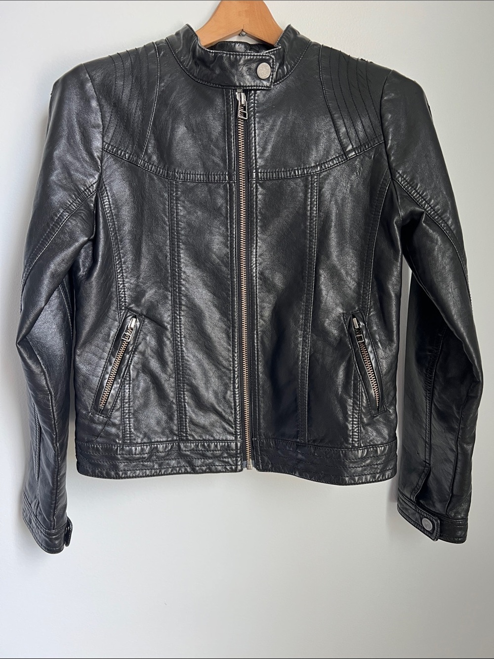American Eagle Outfitters | 77 Kids Black Faux Leather Moto Jacket Size L (12)